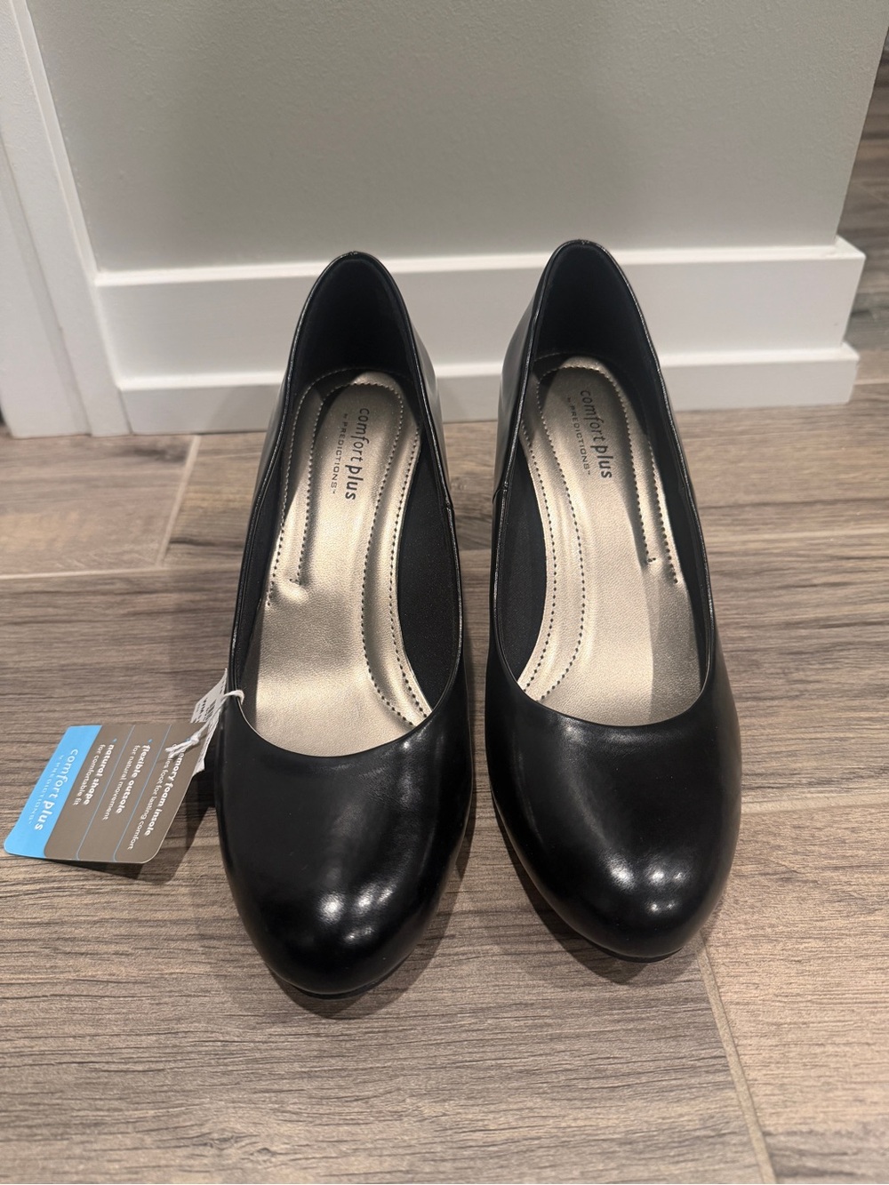 Predictions Black Women's Round-Toe Heels